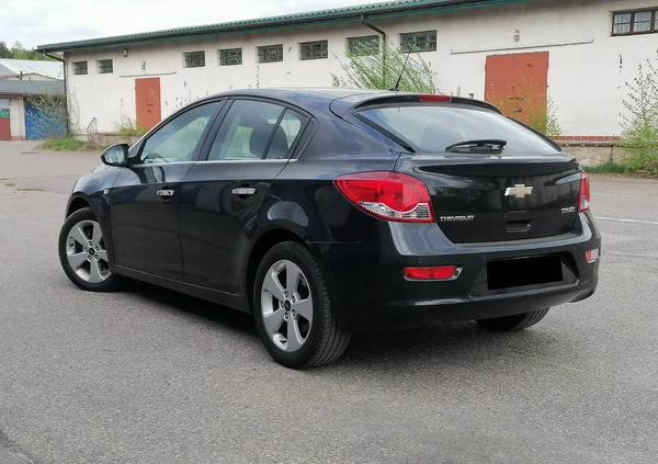 Chevrolet Cruze cena 18900 przebieg: 220000, rok produkcji 2012 z Ostrołęka małe 92